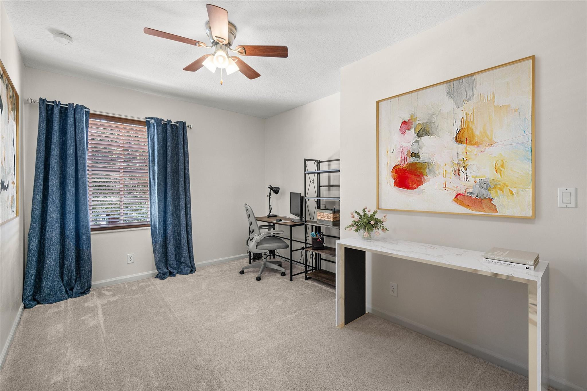 KENSINGTON - Residential