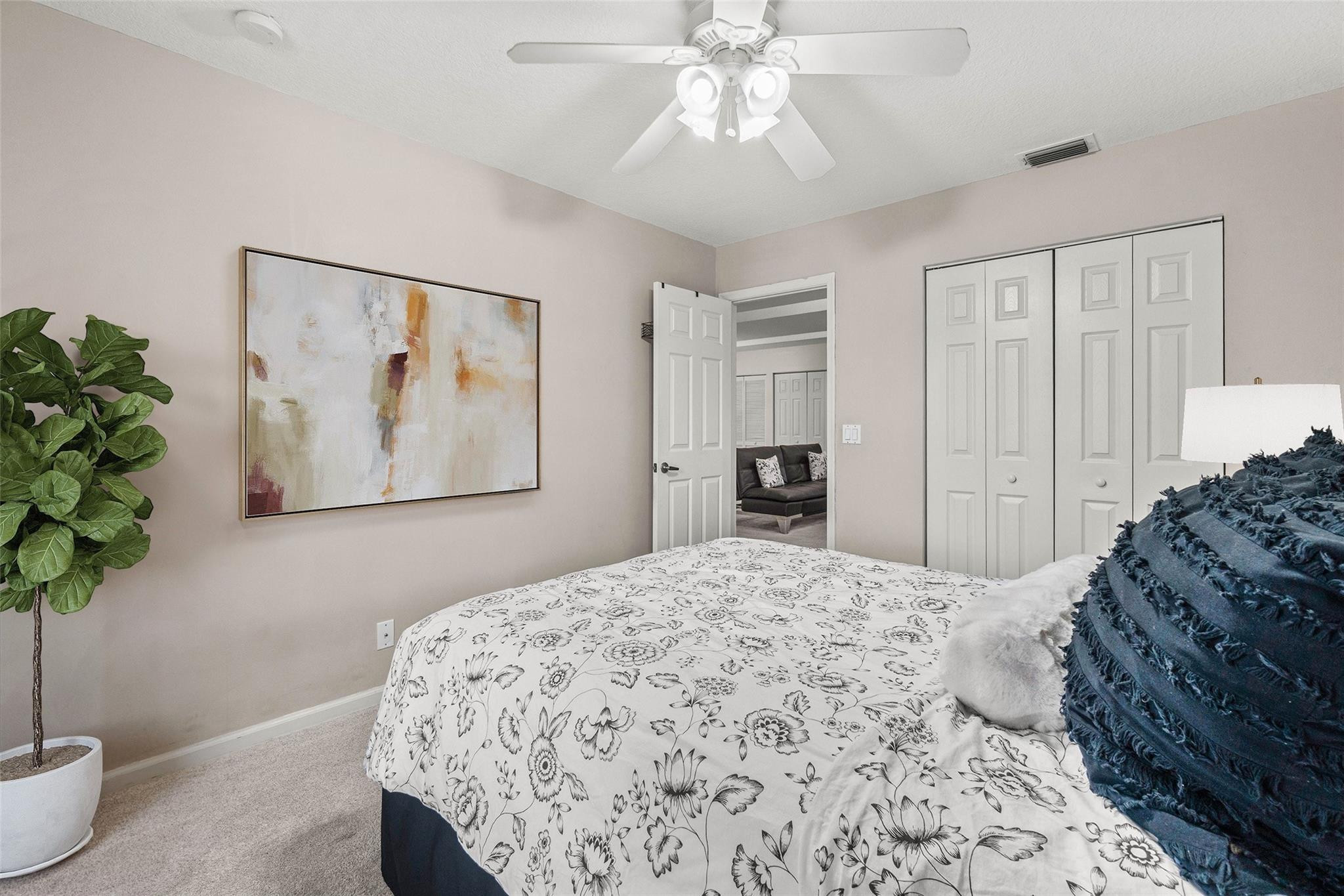 KENSINGTON - Residential