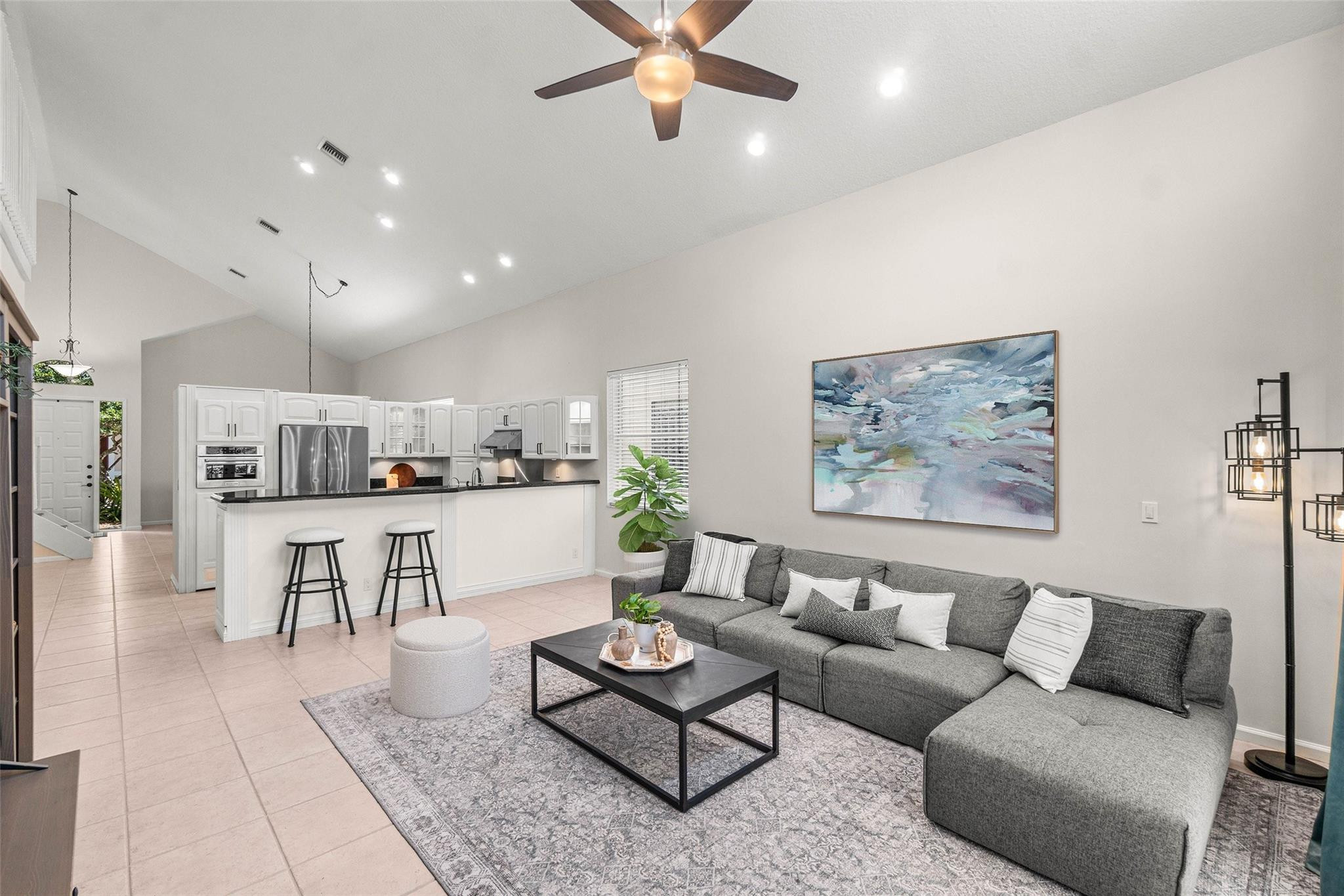 KENSINGTON - Residential