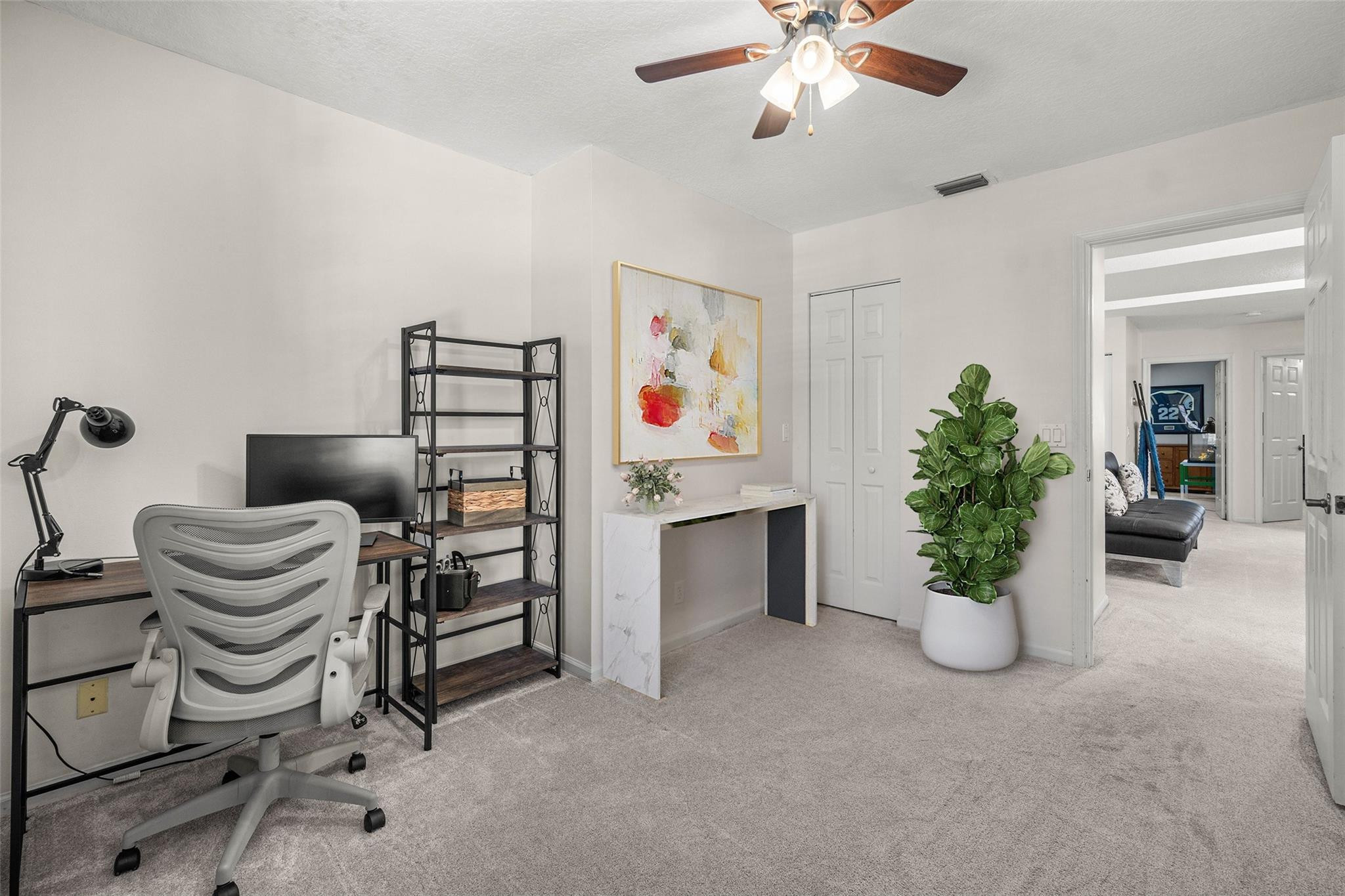 KENSINGTON - Residential