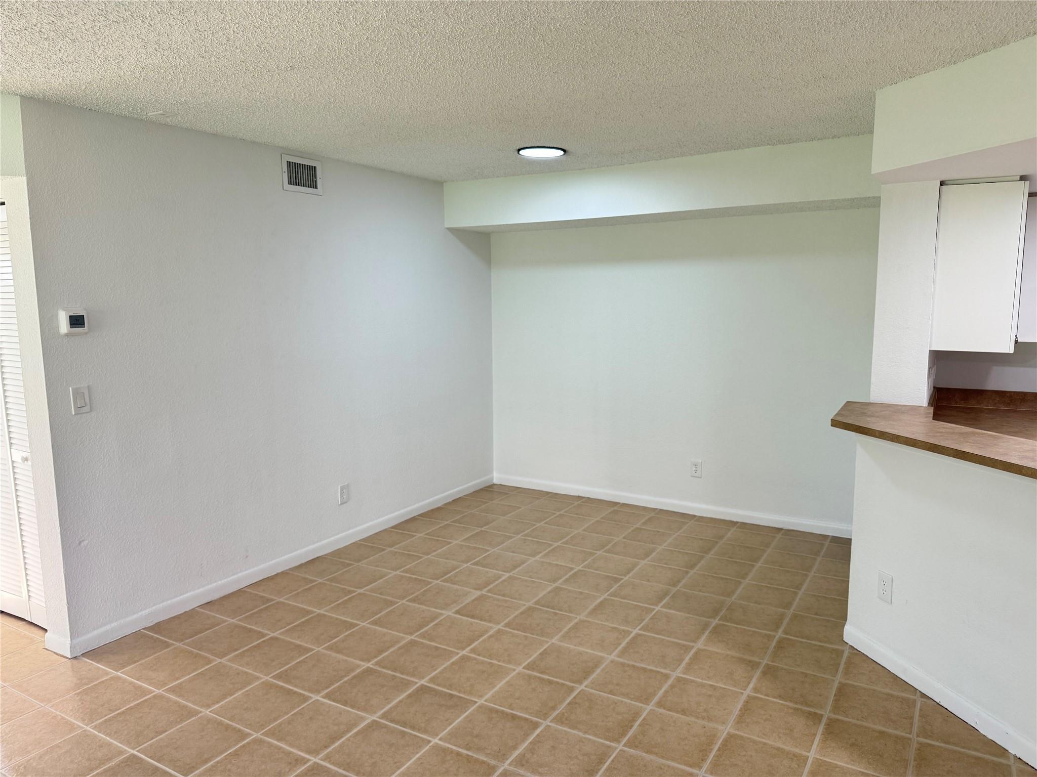 VISCONTI CONDO - Residential Lease