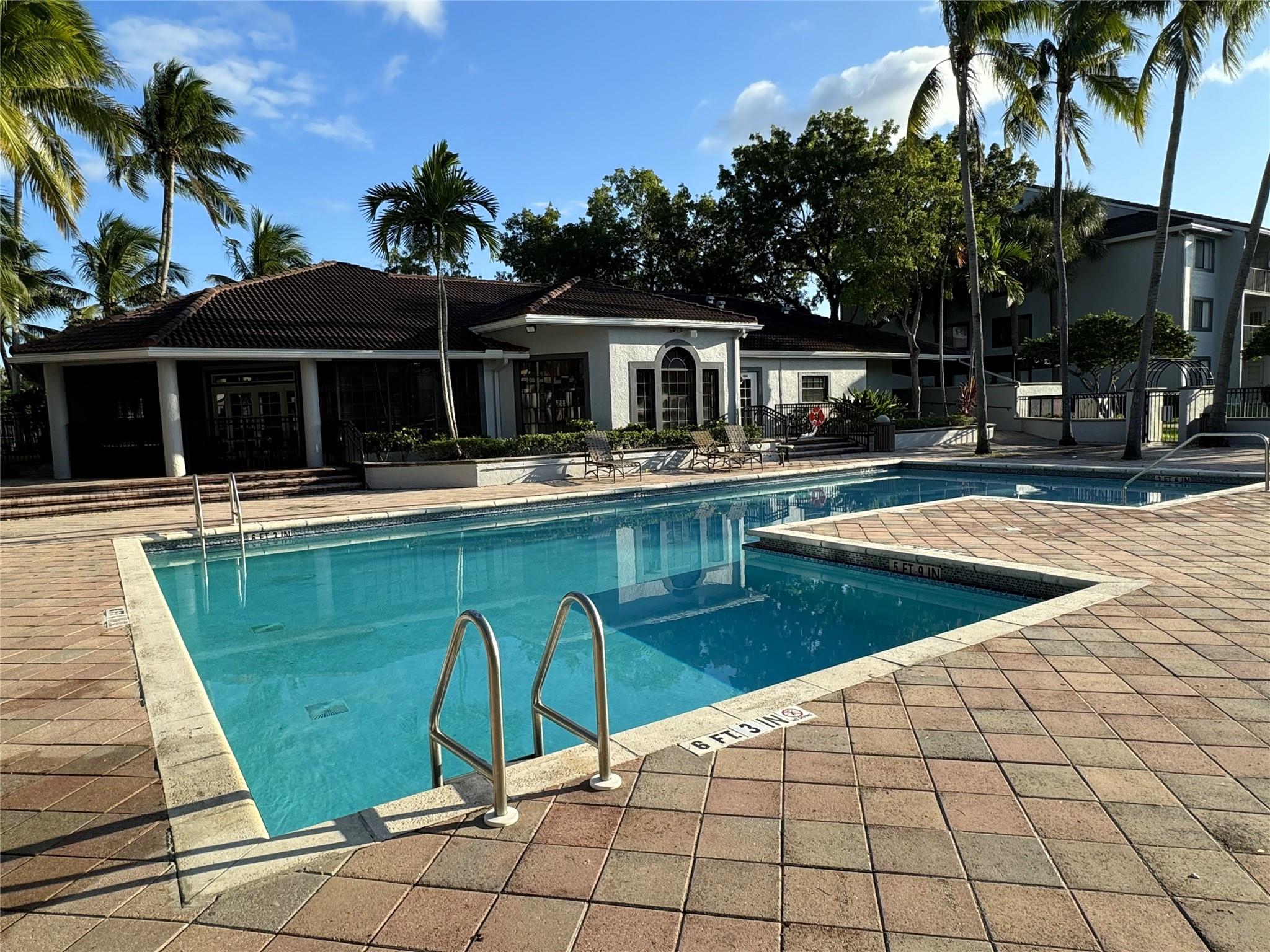 VISCONTI CONDO - Residential Lease