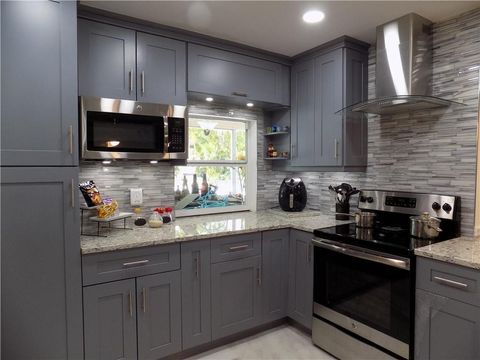 Tiny photo for 7811 NW 40th Court, Coral Springs, FL 33065 (MLS # F10554296)