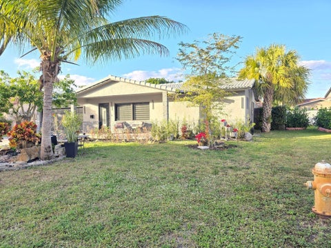 Photo of 7811 NW 40th Court, Coral Springs, FL 33065 (MLS # F10554296)