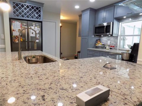 Tiny photo for 7811 NW 40th Court, Coral Springs, FL 33065 (MLS # F10554296)