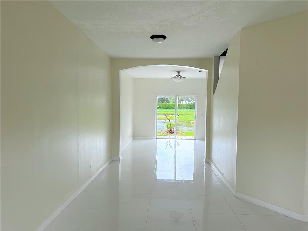 LAGO VISTA - Residential