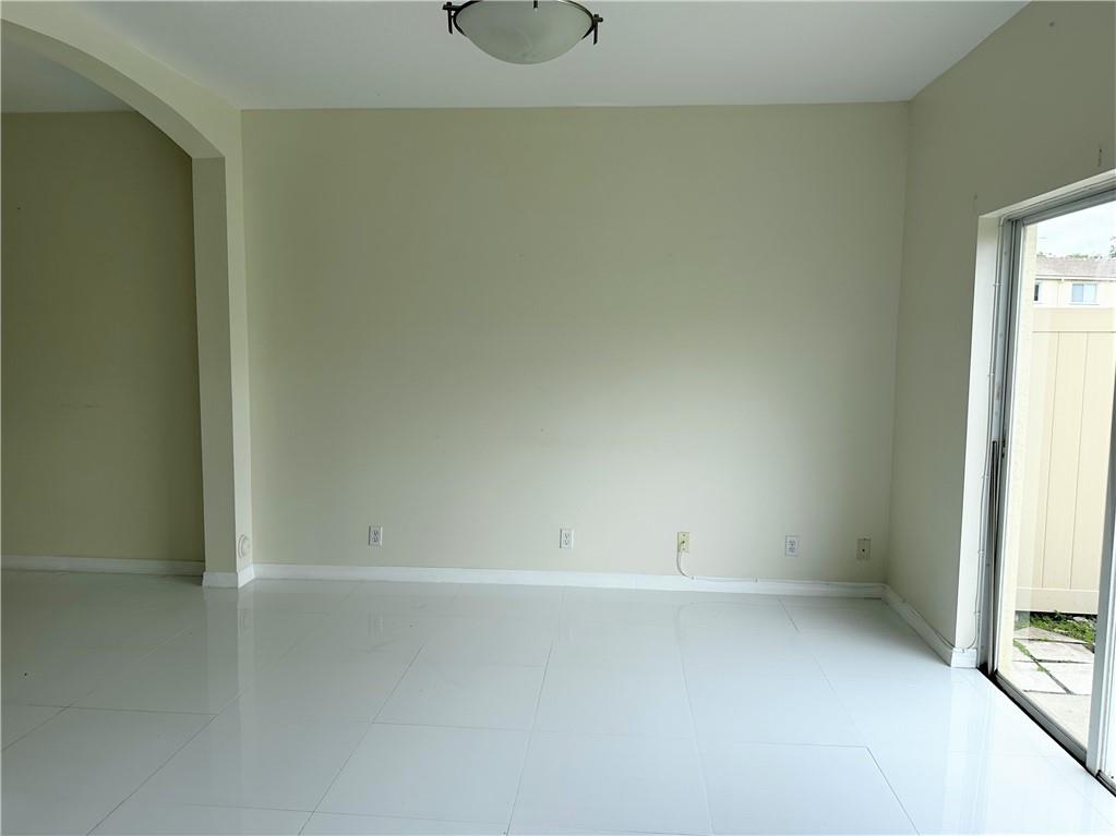 LAGO VISTA - Residential