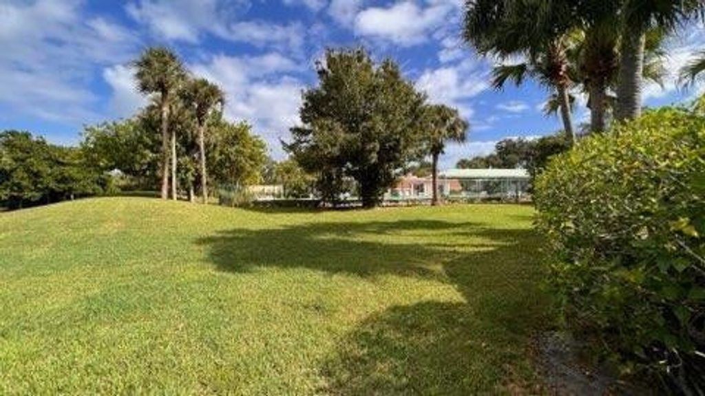 Photo of 3150 SW Sunset Trace Circle, Palm City, FL 34990 (MLS # F10407359)