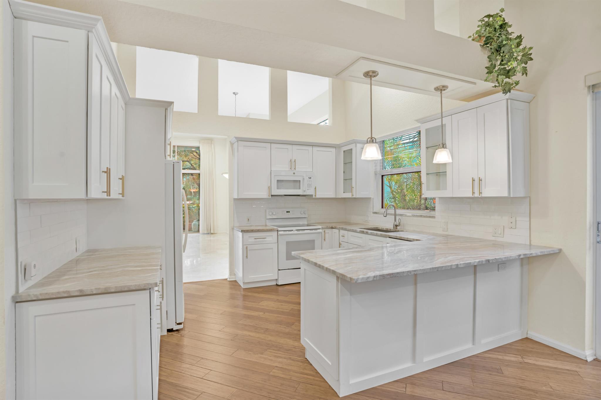 16076 Villa Vizcaya Place