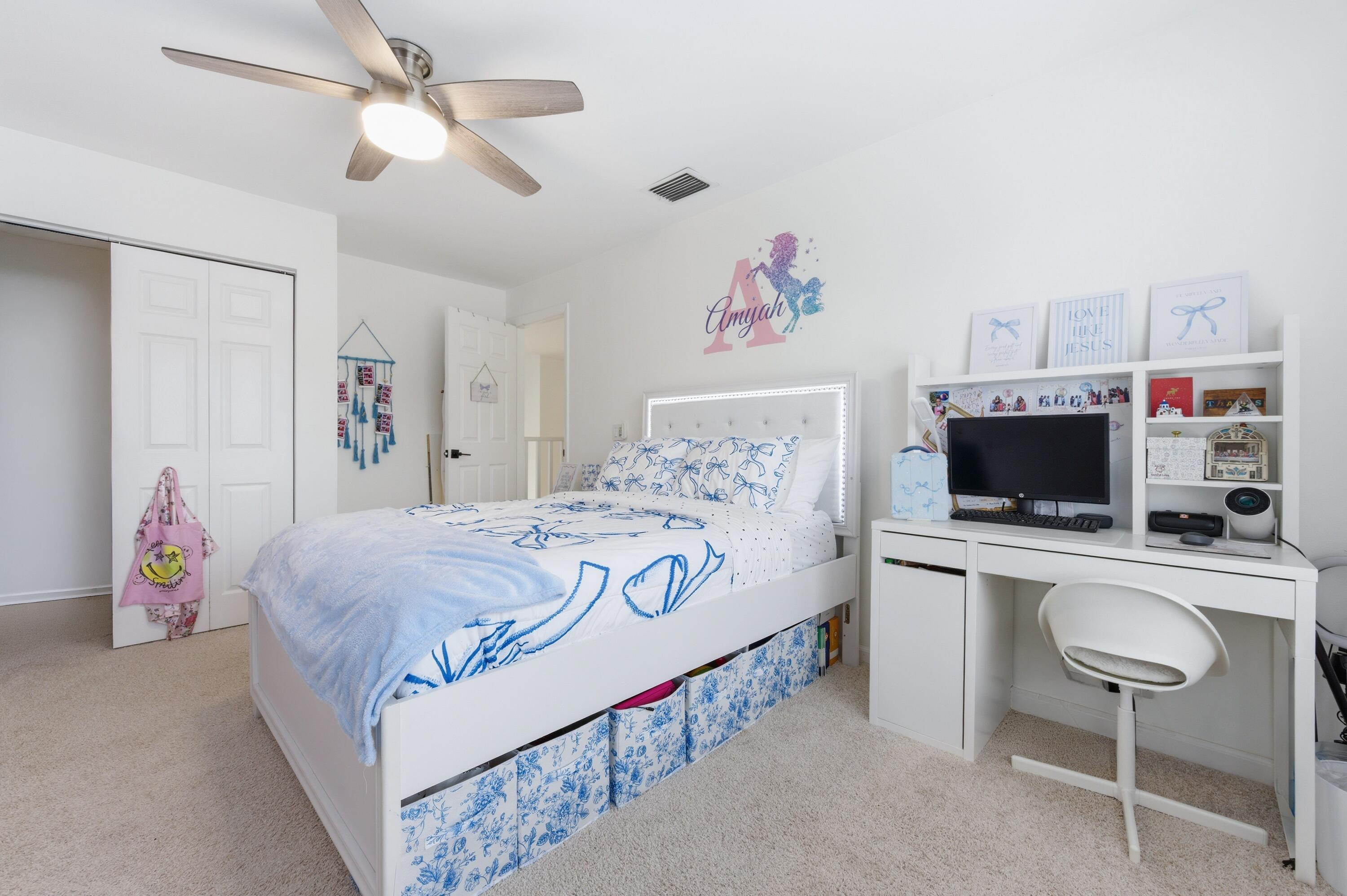 LAKE CHARLESTON TR X - Residential Lease