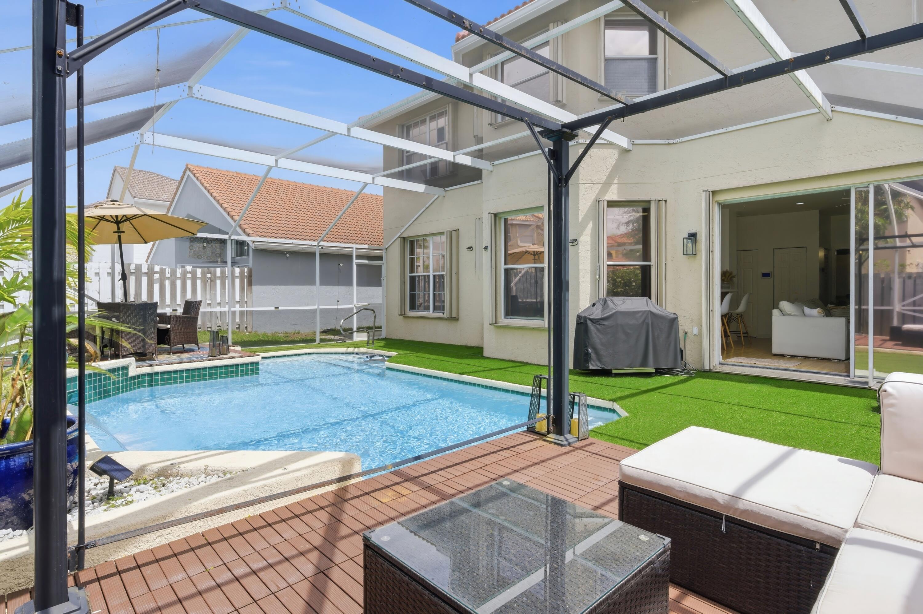 LAKE CHARLESTON TR X - Residential Lease