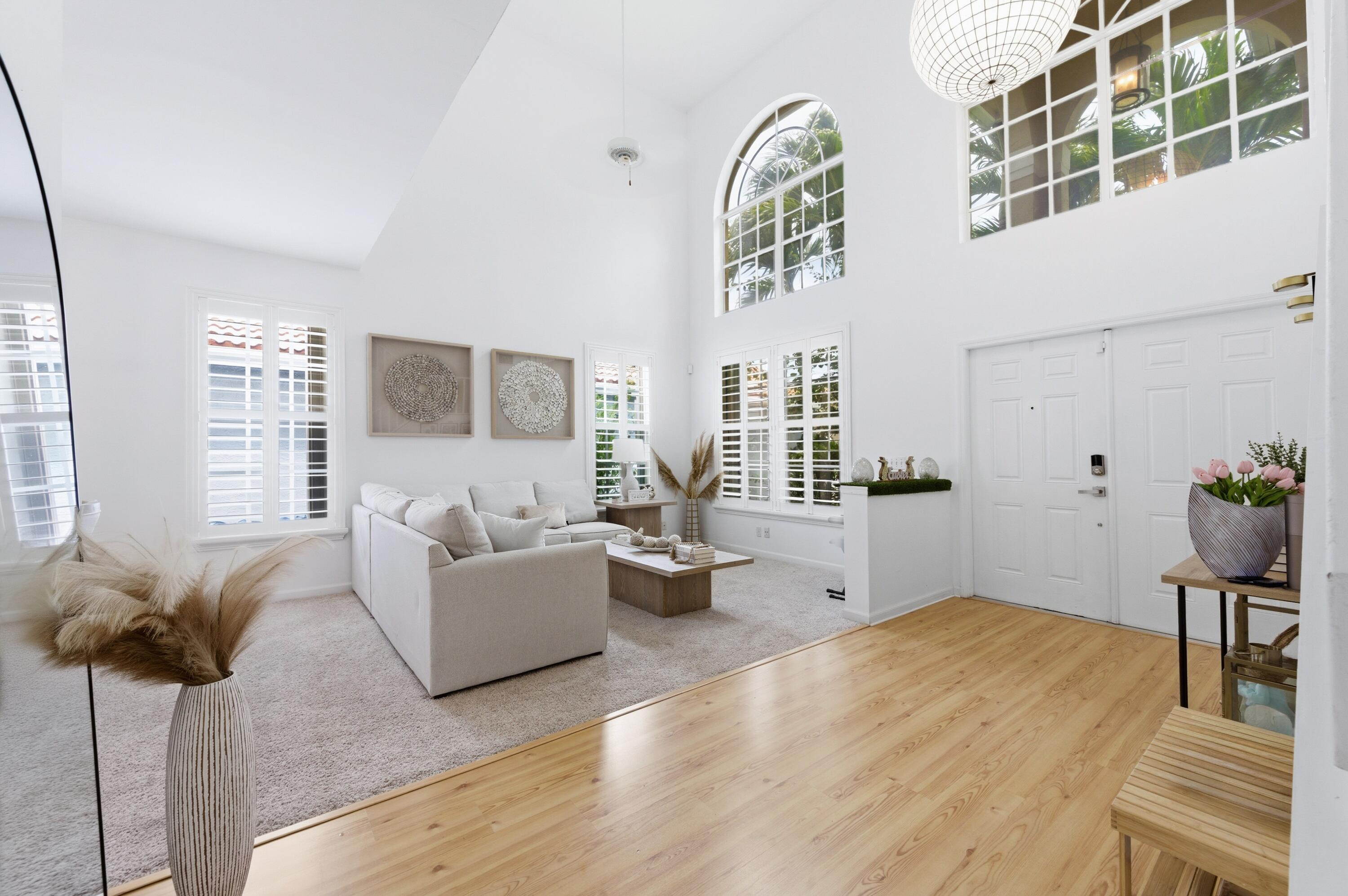 LAKE CHARLESTON TR X - Residential Lease