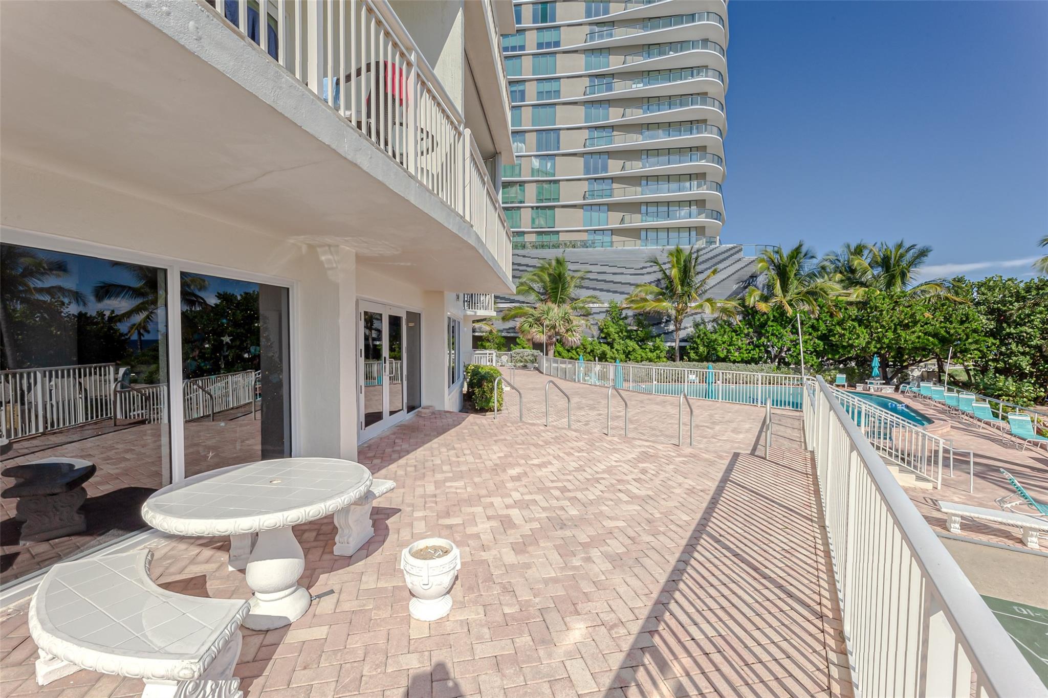 Breakers Condominium - Residential