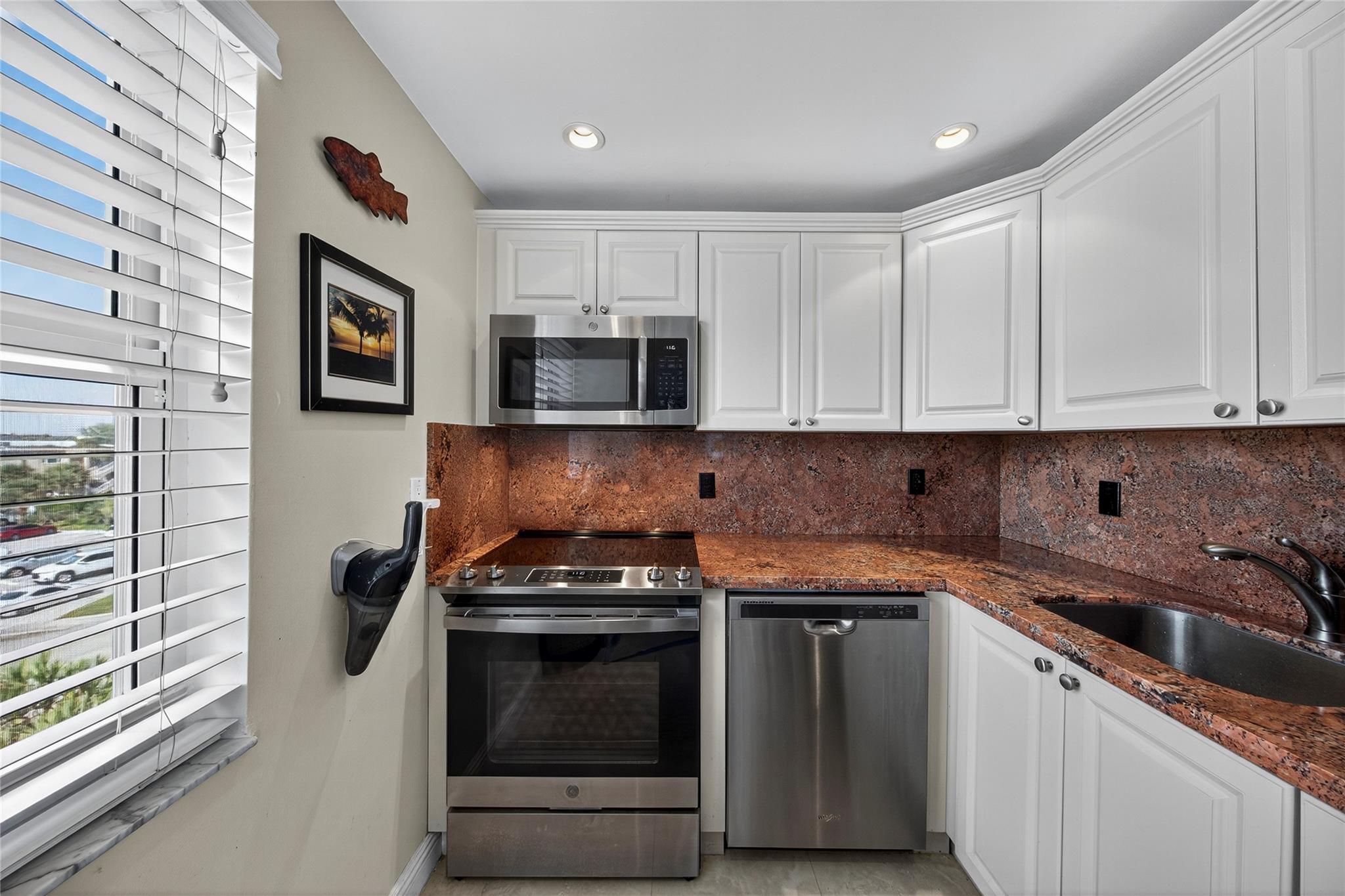 Breakers Condominium - Residential