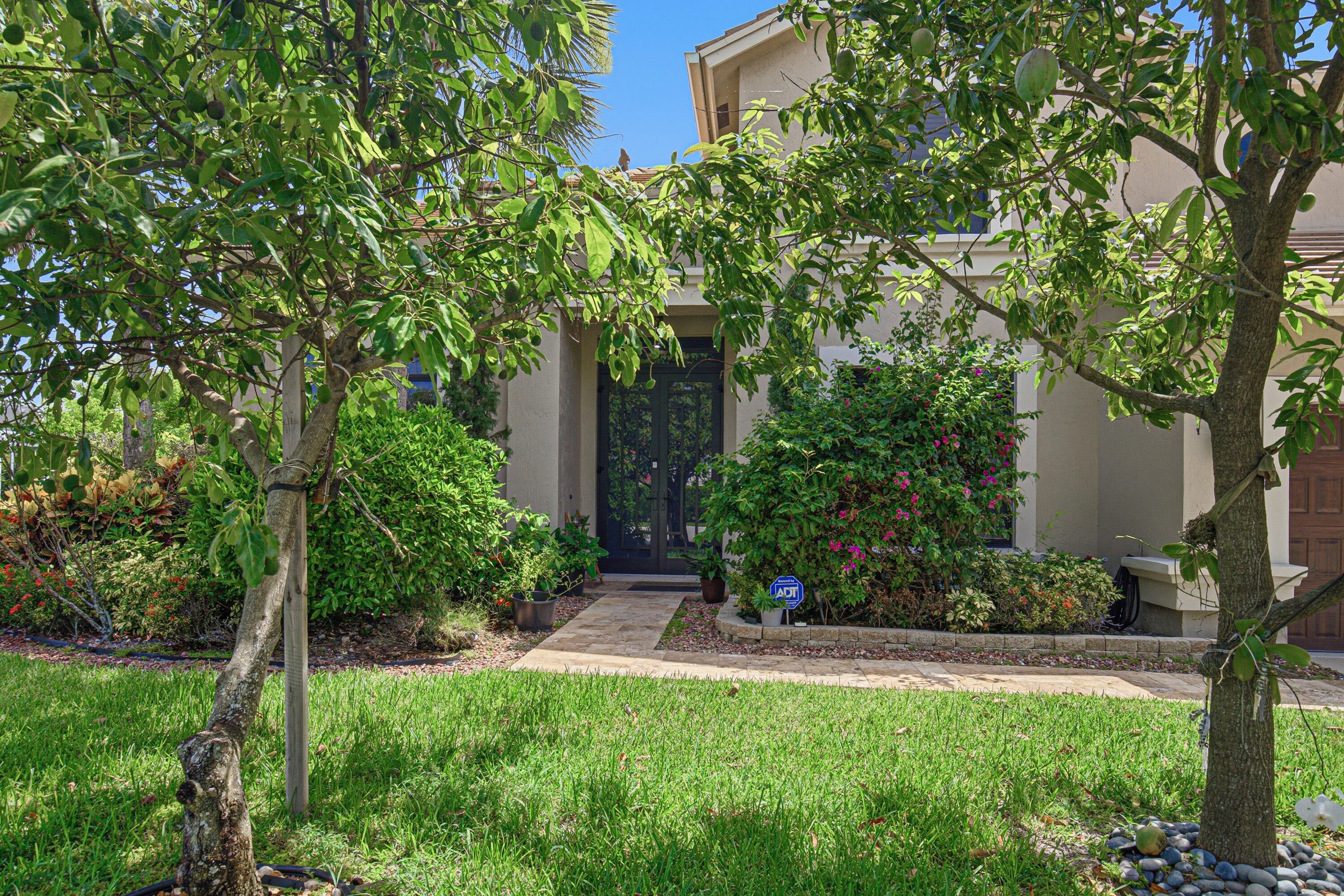 10210 Lexington Estates Boulevard