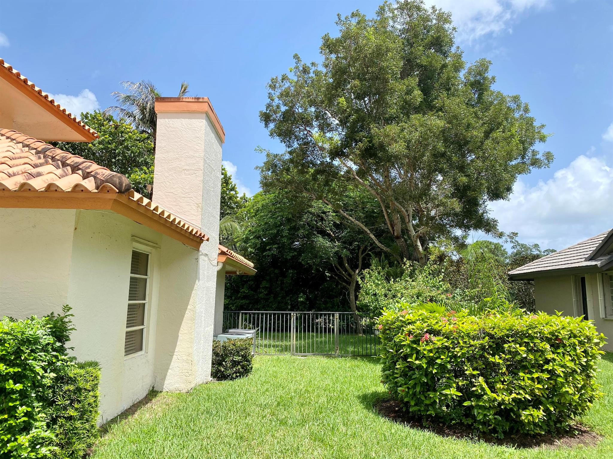 MILLPOND NORTH - Residential Lease