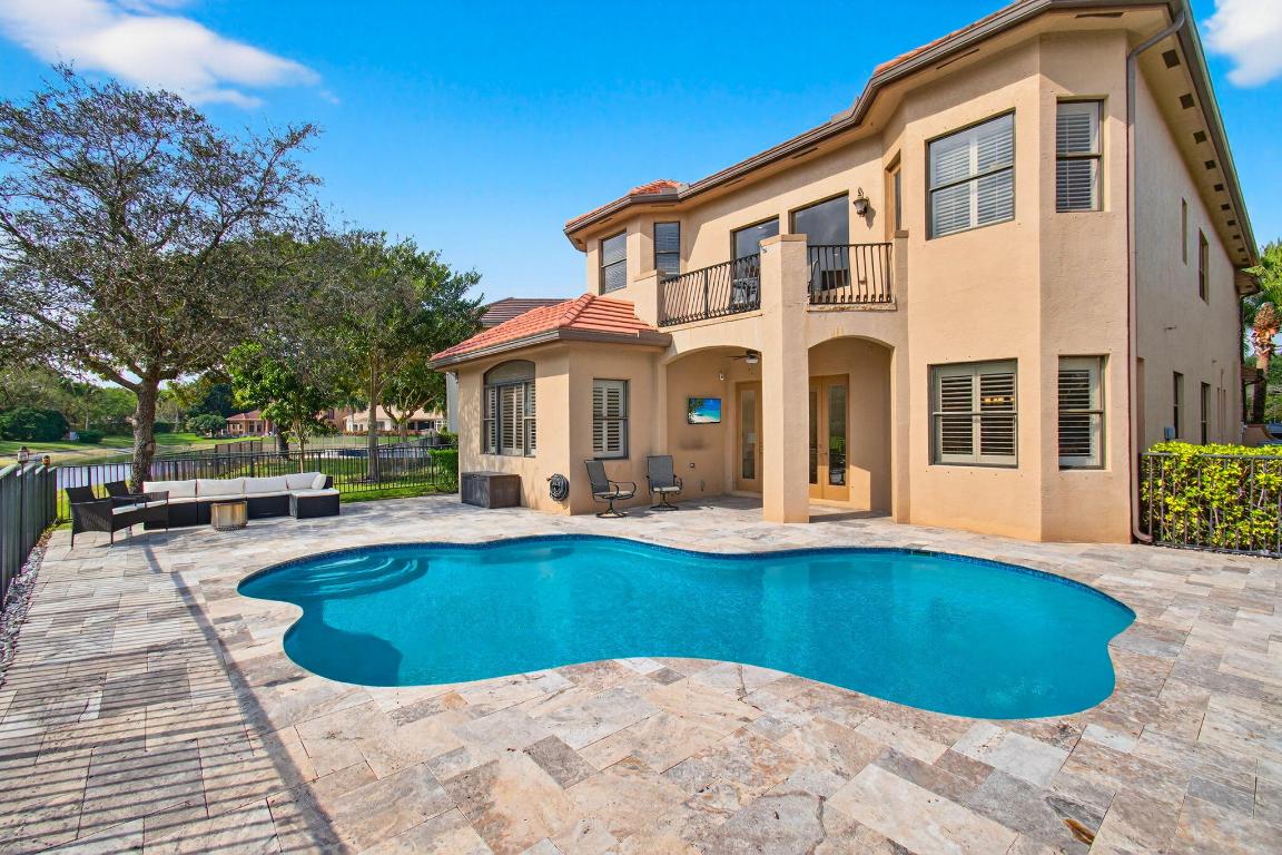 VERSAILLES - Residential