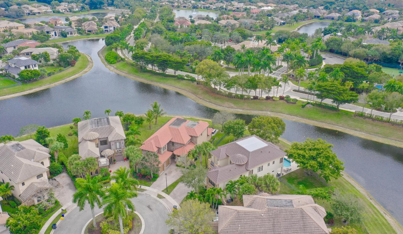 VERSAILLES - Residential