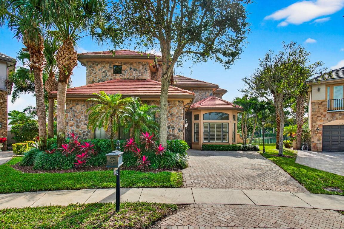 VERSAILLES - Residential