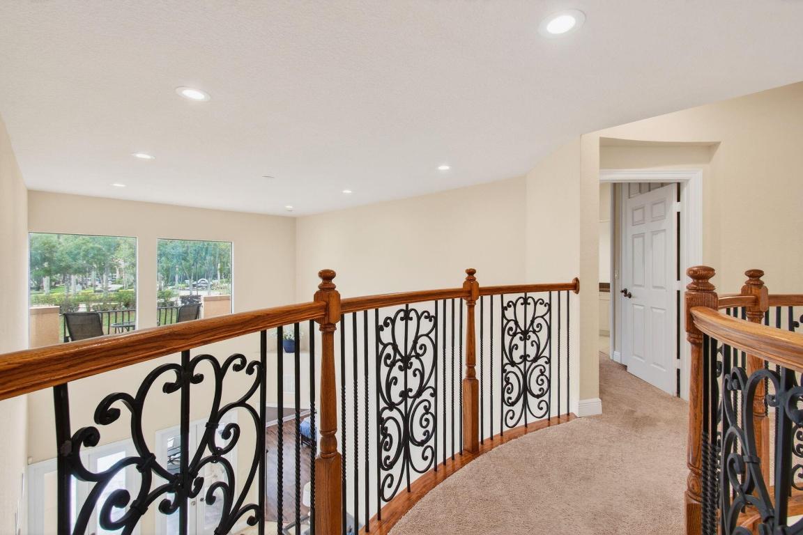 VERSAILLES - Residential