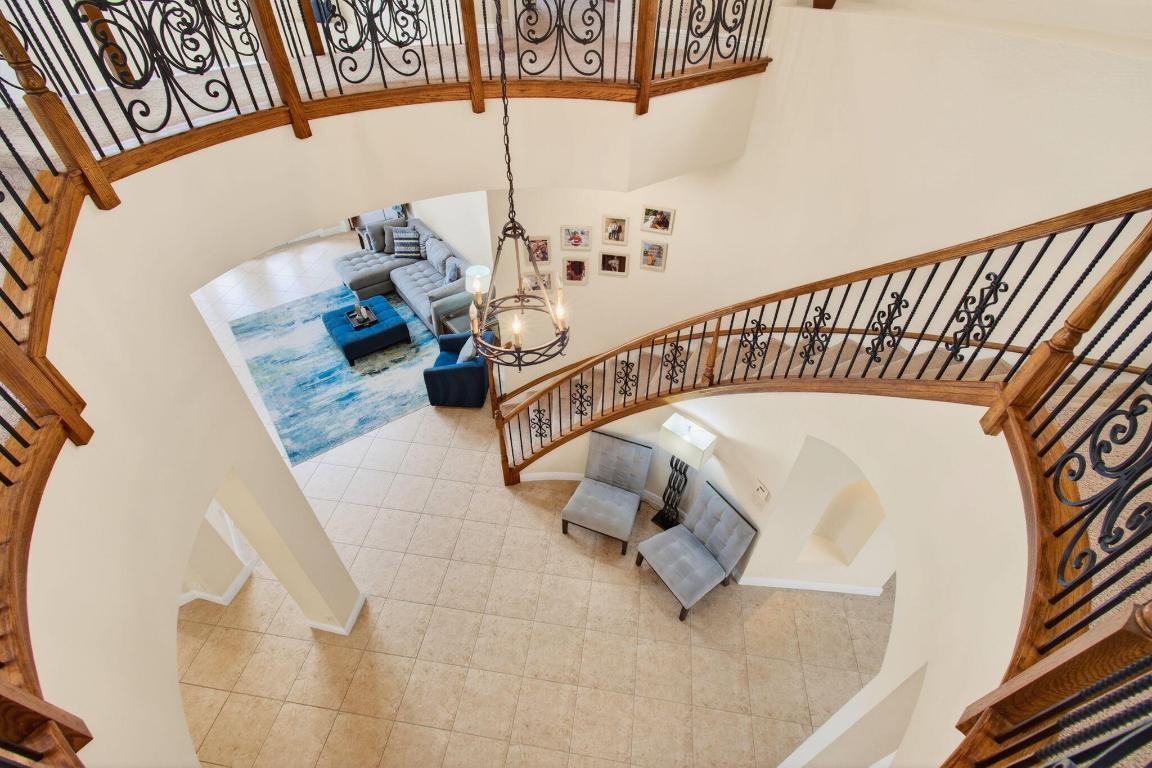 VERSAILLES - Residential