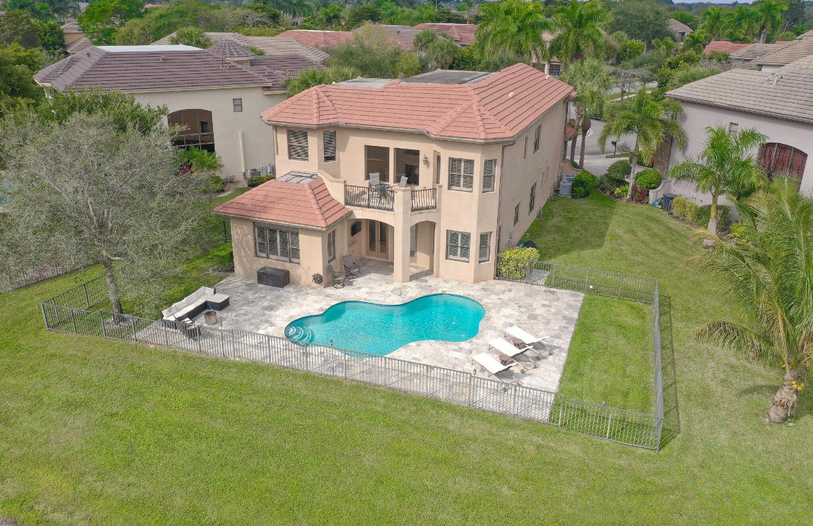 VERSAILLES - Residential