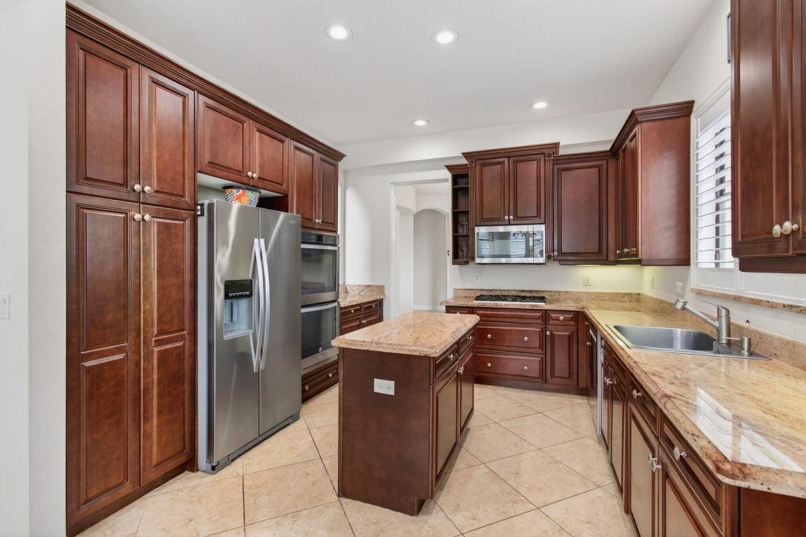 VERSAILLES - Residential