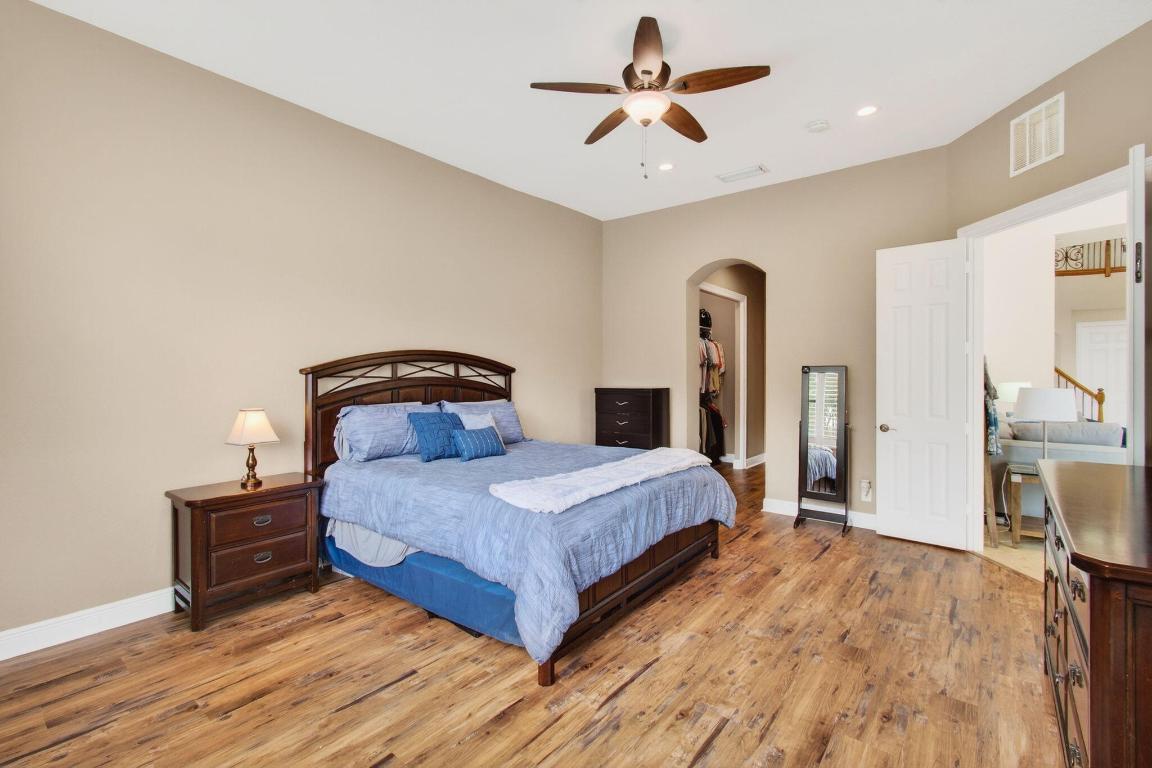 VERSAILLES - Residential