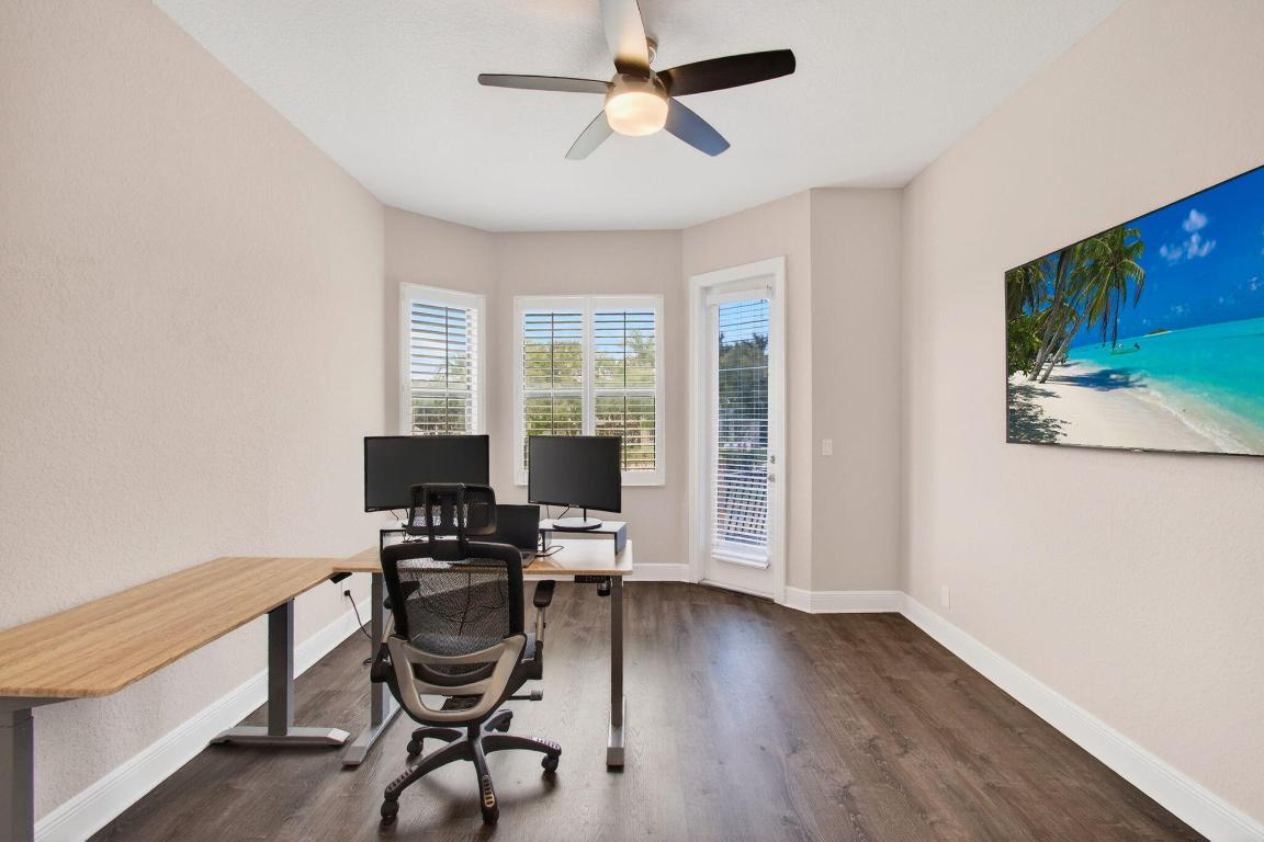 VERSAILLES - Residential