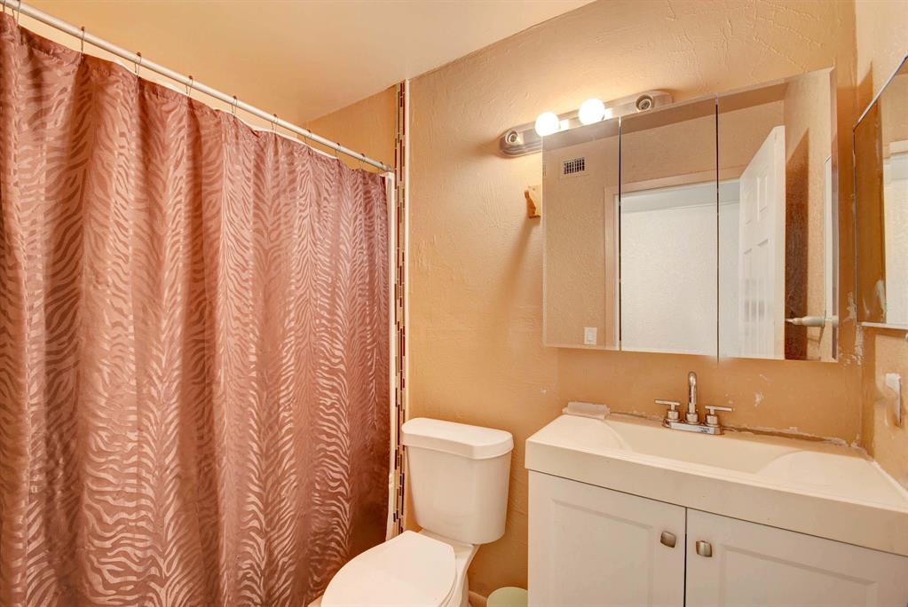 SEMINOLE MANOR 2 - Residential