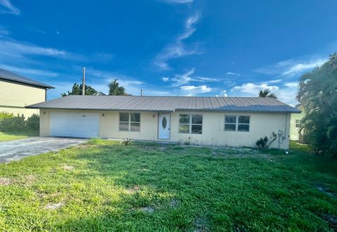 A home in Jensen Beach