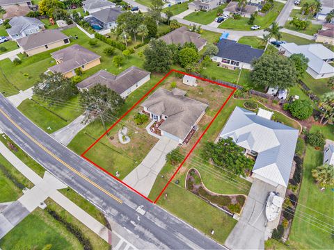 A home in Port St Lucie