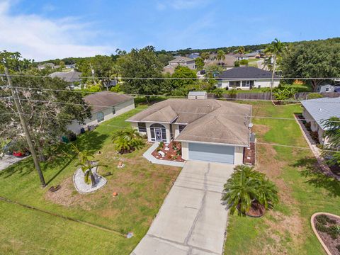 A home in Port St Lucie