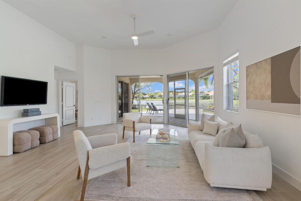 Photo of 124 Eagleton Lane, Palm Beach Gardens, FL 33418 (MLS # R11139603)