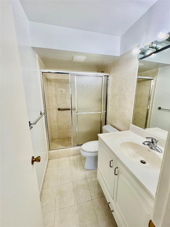 Fairways Royale Condo - Residential Lease