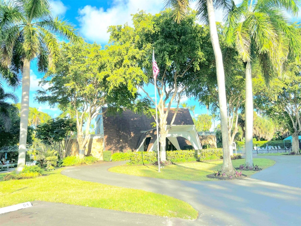 Fairways Royale Condo - Residential Lease