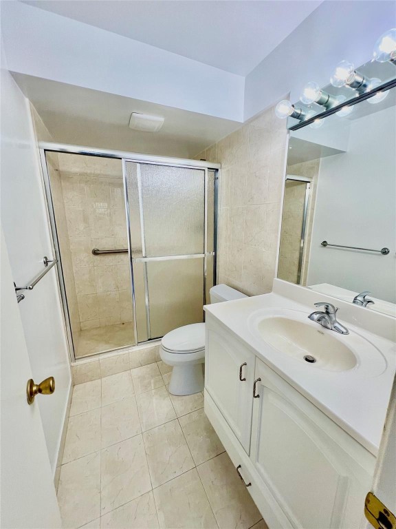 Fairways Royale Condo - Residential Lease