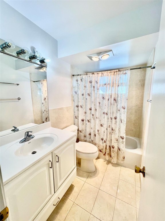 Fairways Royale Condo - Residential Lease