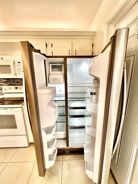 Fairways Royale Condo - Residential Lease