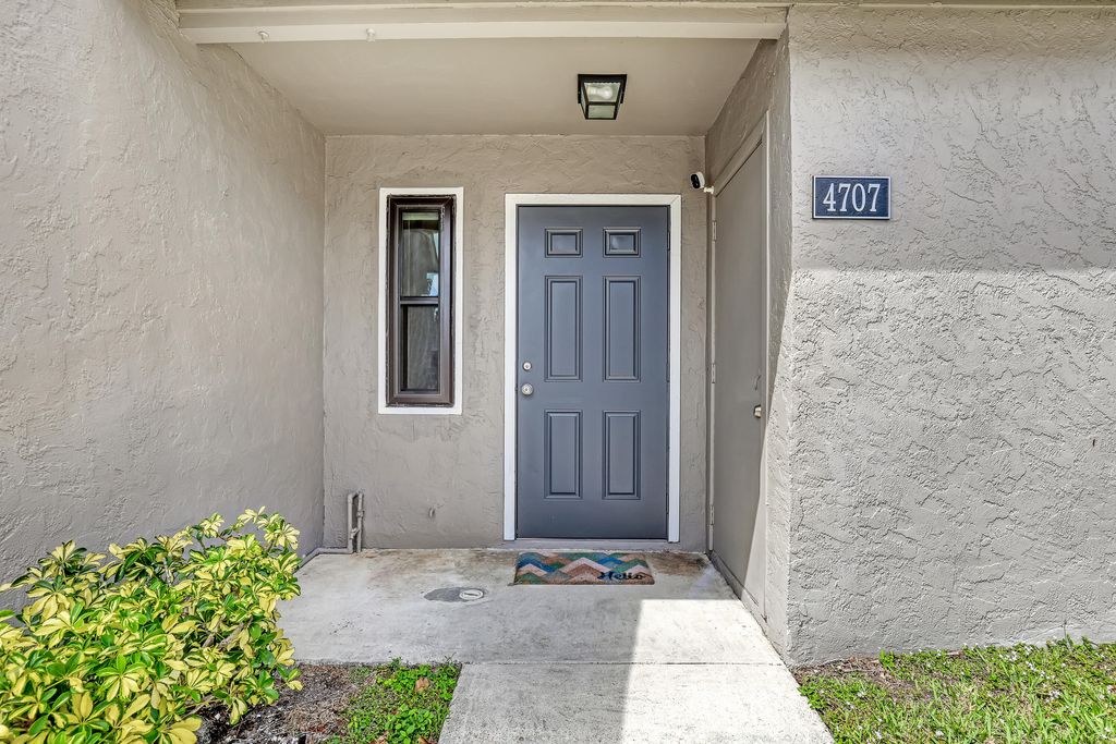 Photo of 4707 Pier Drive, Greenacres, FL 33463 (MLS # B26019652)