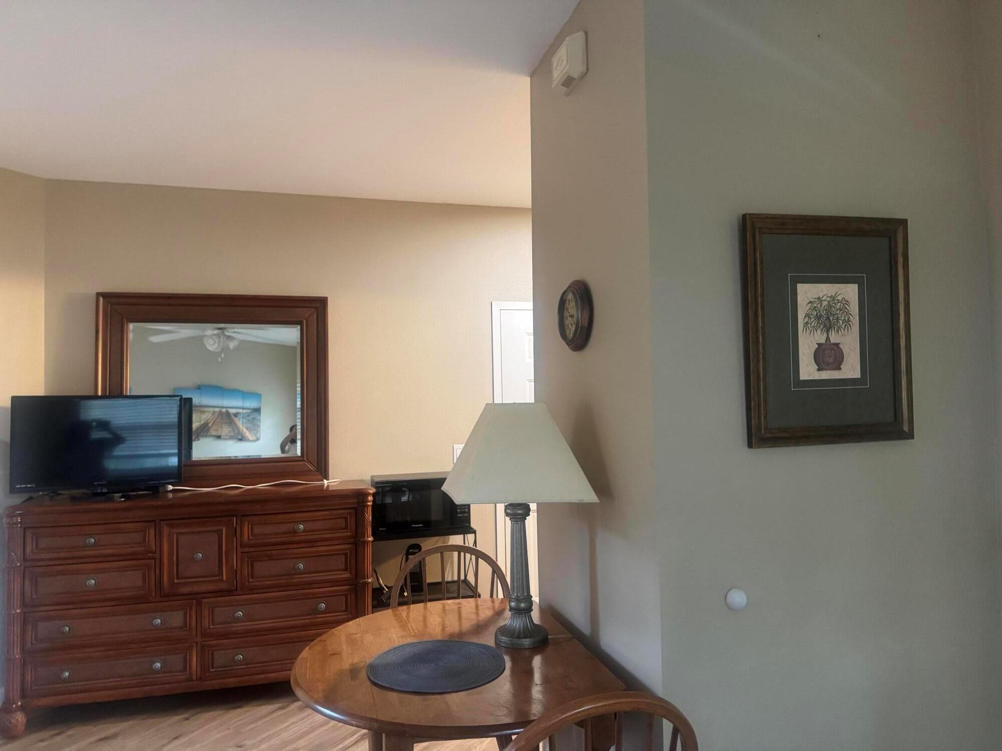 CASTLE PINES CONDOMINIUM - Residential Lease