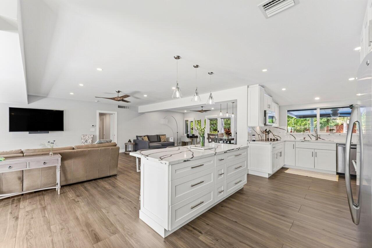 CORAL RIDGE GALT ADD NO 1 - Residential