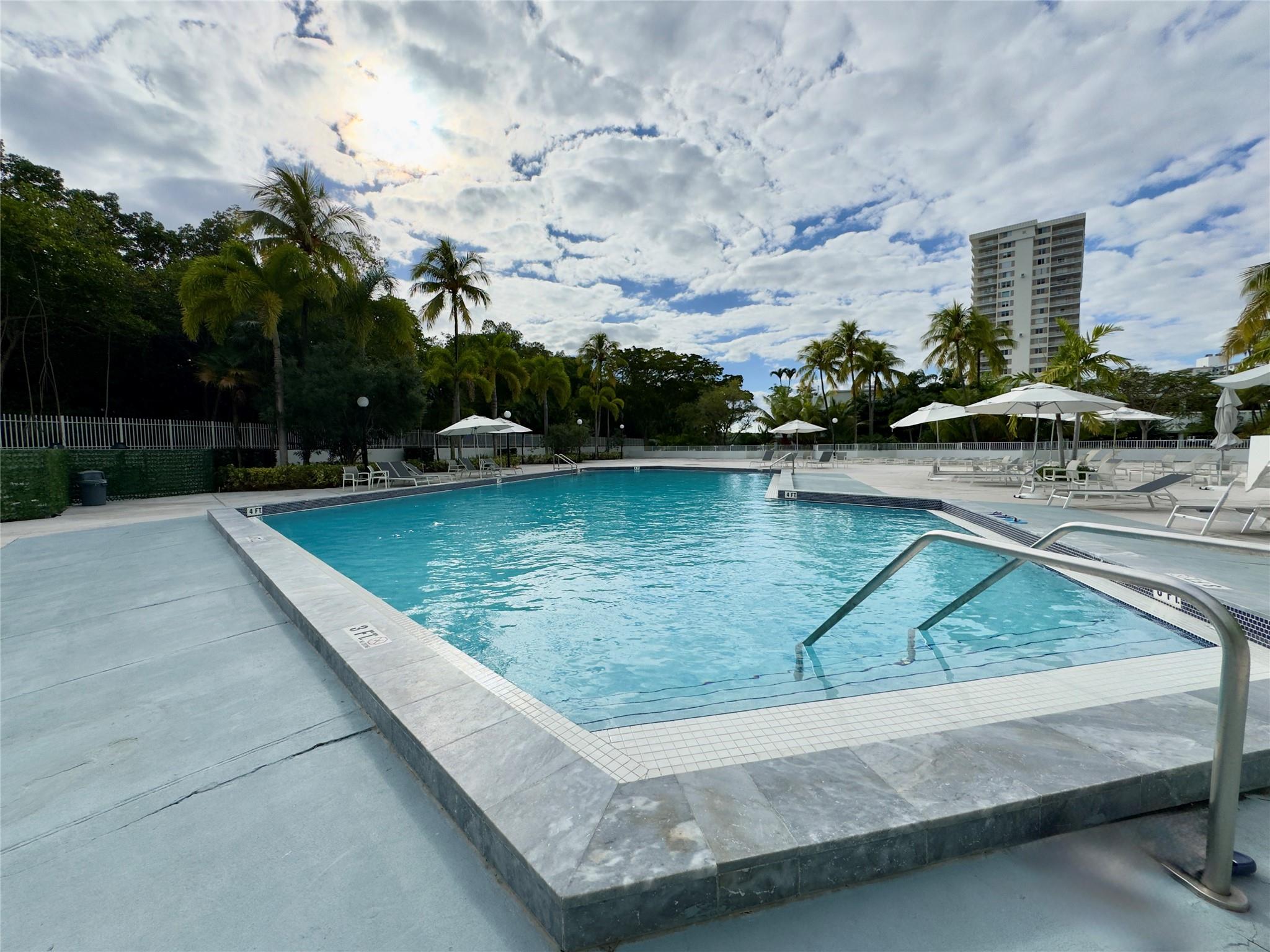 Arlen House East - Residential