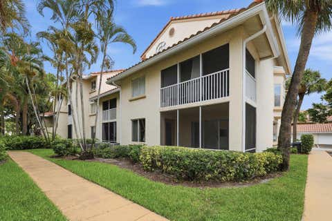 Tiny photo for 20101 Glenmoor Drive, West Palm Beach, FL 33409 (MLS # B26054190)