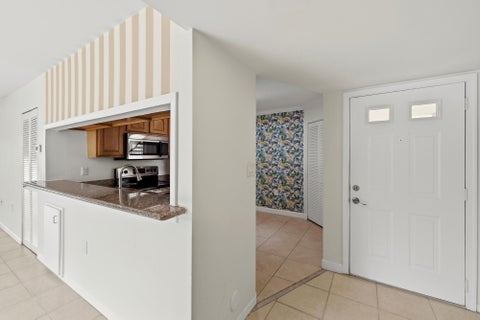 Tiny photo for 20101 Glenmoor Drive, West Palm Beach, FL 33409 (MLS # B26054190)