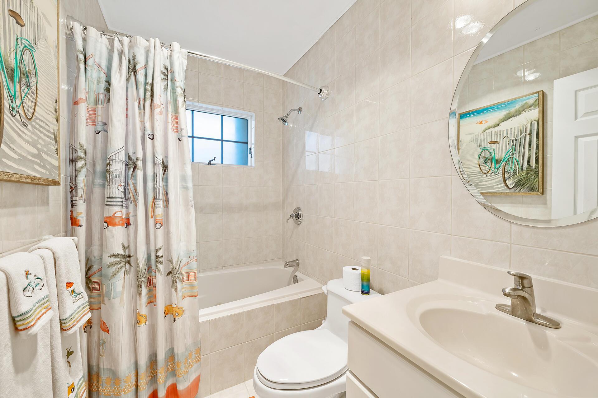 LIGHTHOUSE MANOR - Residential