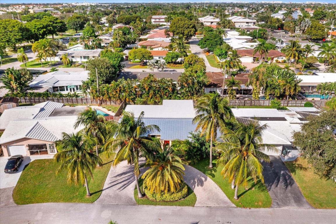 LIGHTHOUSE MANOR - Residential