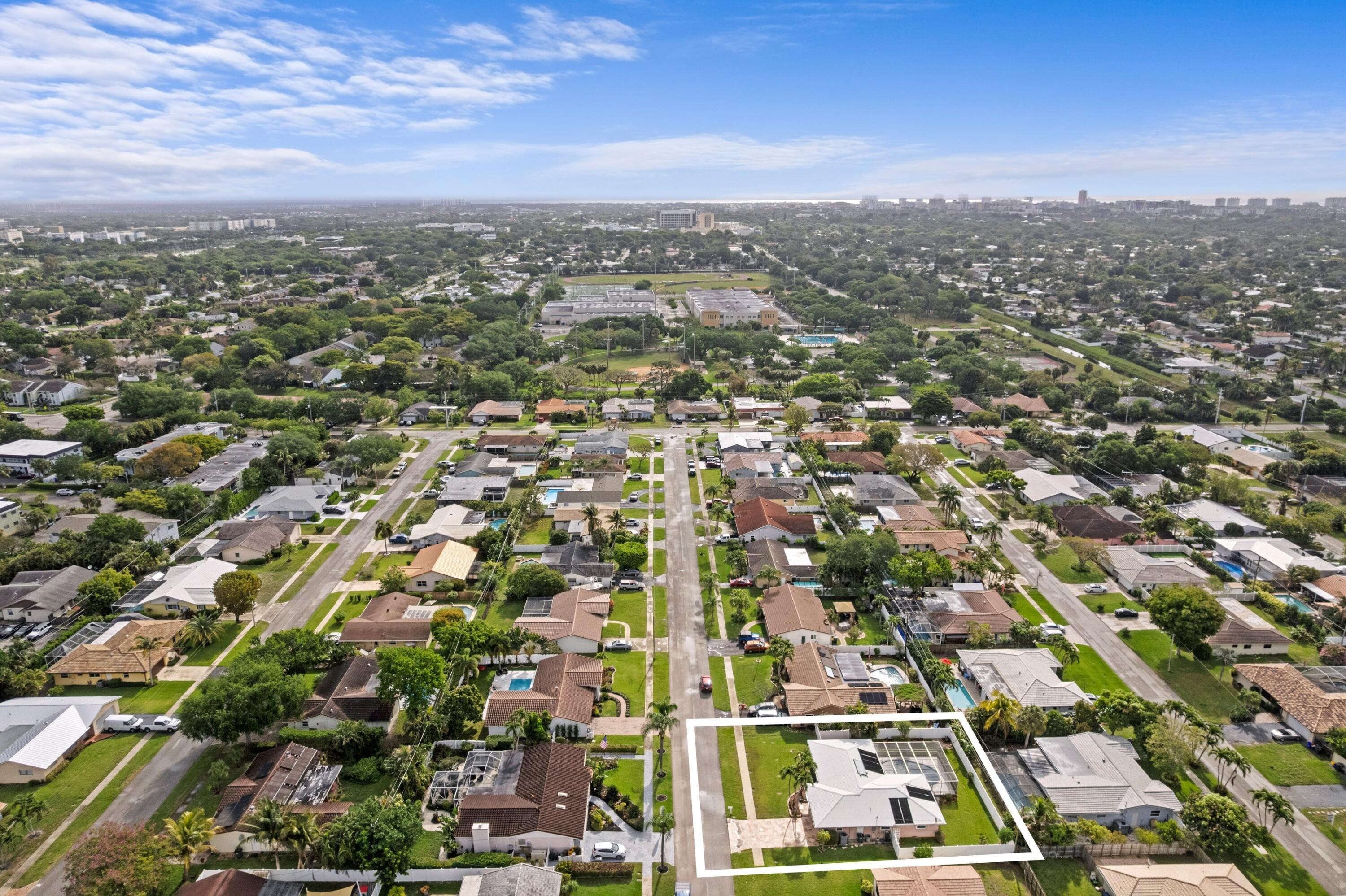 COUNTRY CLUB VILLAGE SEC C - Residential