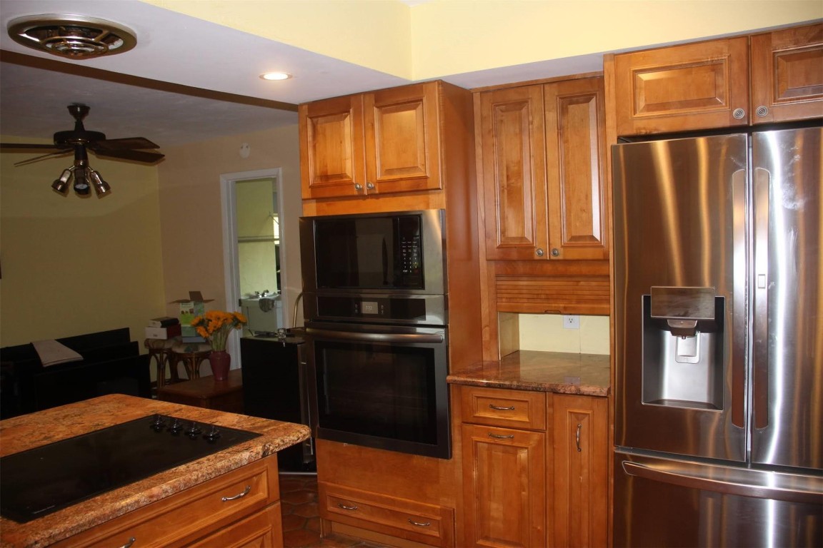 Lake Clarke Manor - Residential