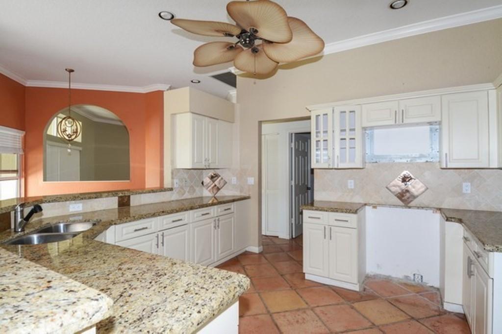 LAKE CHARLESTON PAR P AND U - Residential